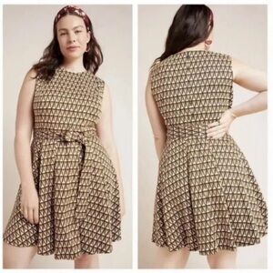 NWOT Hutch Black Gold Geometric Print Tie Waist A-Line Dress Sz L with pockets